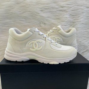 NEW Chanel 40.5 / 10.5 Interlocking CC Logo Sneakers Tennis Shoes White G34360
